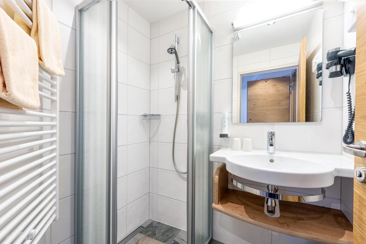 Hotel Garni Siegmundshof - Inclusive Joker Card Im Sommer ザールバッハ・ヒンターグレム エクステリア 写真